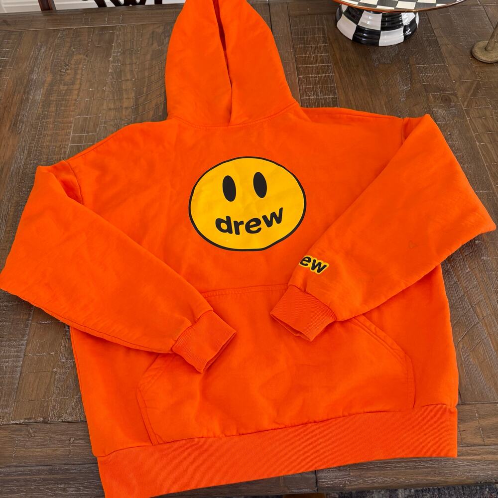 Orange Drew House smiley hoodie
Size XXS